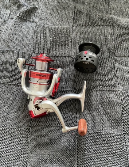 Катушка рыболовная