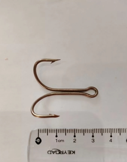 Крючки рыболовные