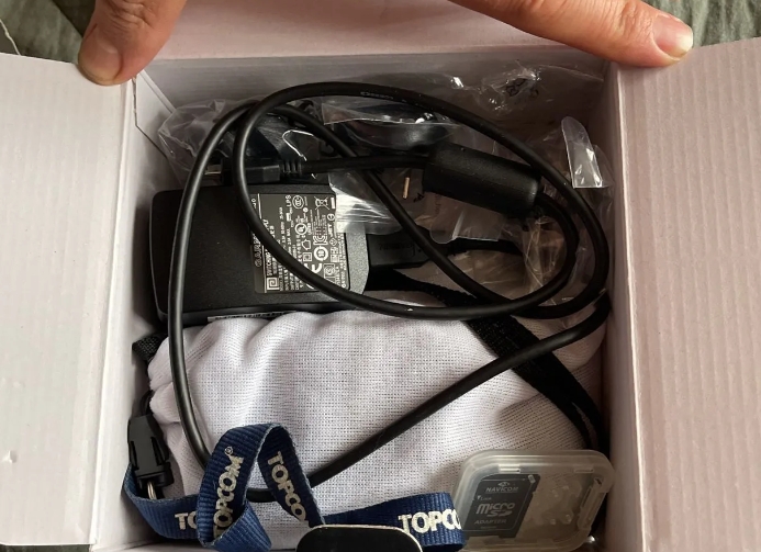 Навигатор переносной Гармин Монтерра