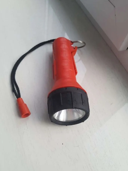 Фонарик unitor недорого