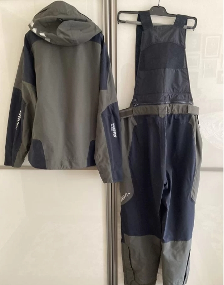 Рыболовный костюм daiwa