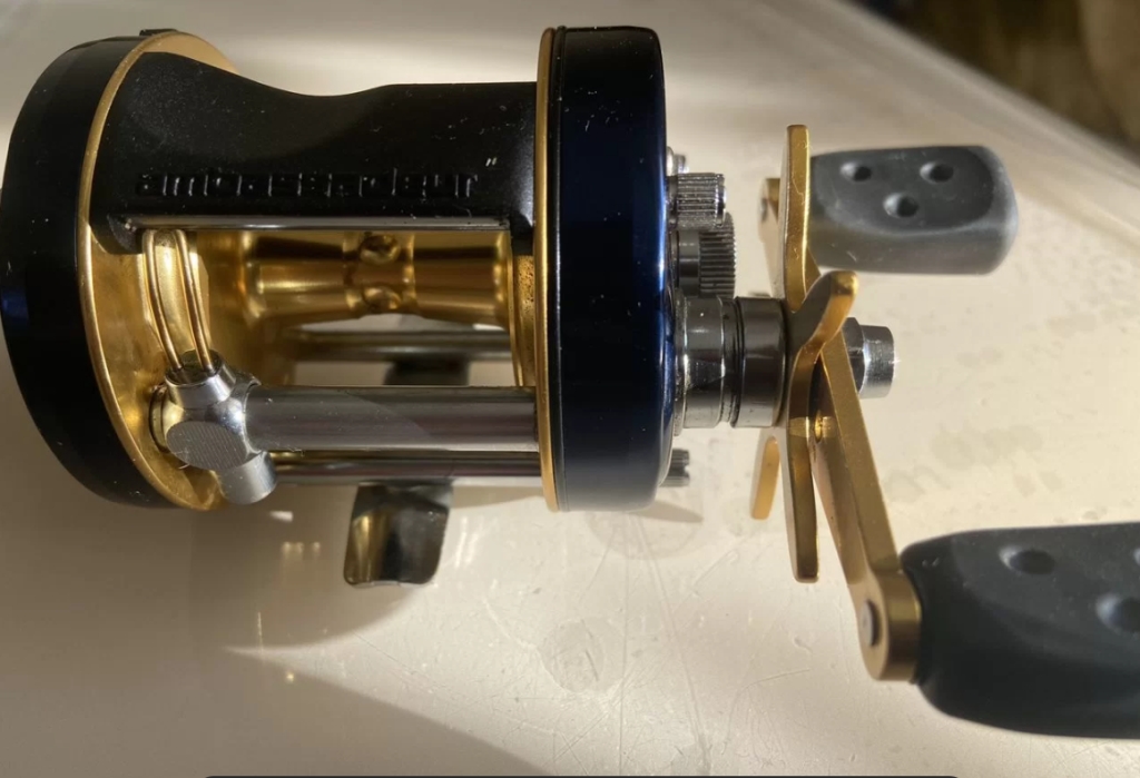 Мультипликаторная катушка abu garcia амбассадор