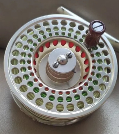 Нахлыстовая катушка daiwa 4-5 класс