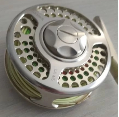 Нахлыстовая катушка daiwa 4-5 класс