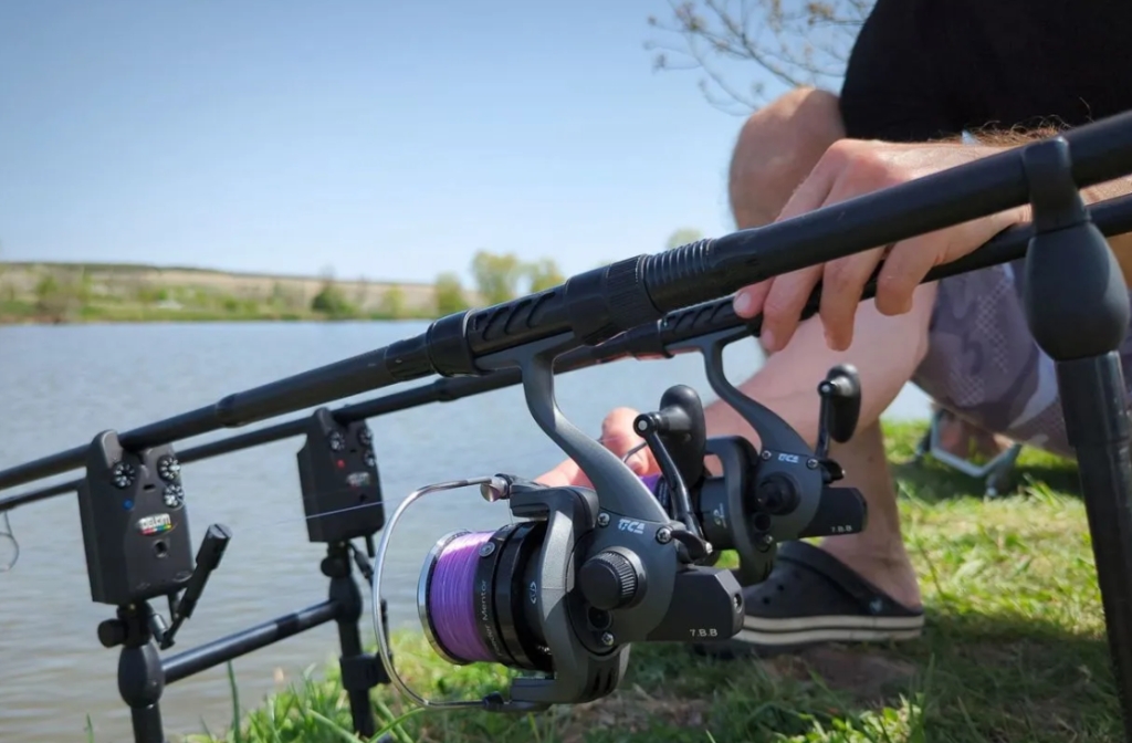 Карповое удилище prologic compact 2 шт