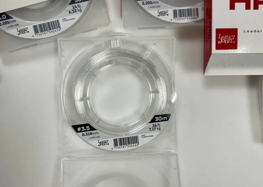 Флюрокарбон Lucky John Hard 30м Япония
