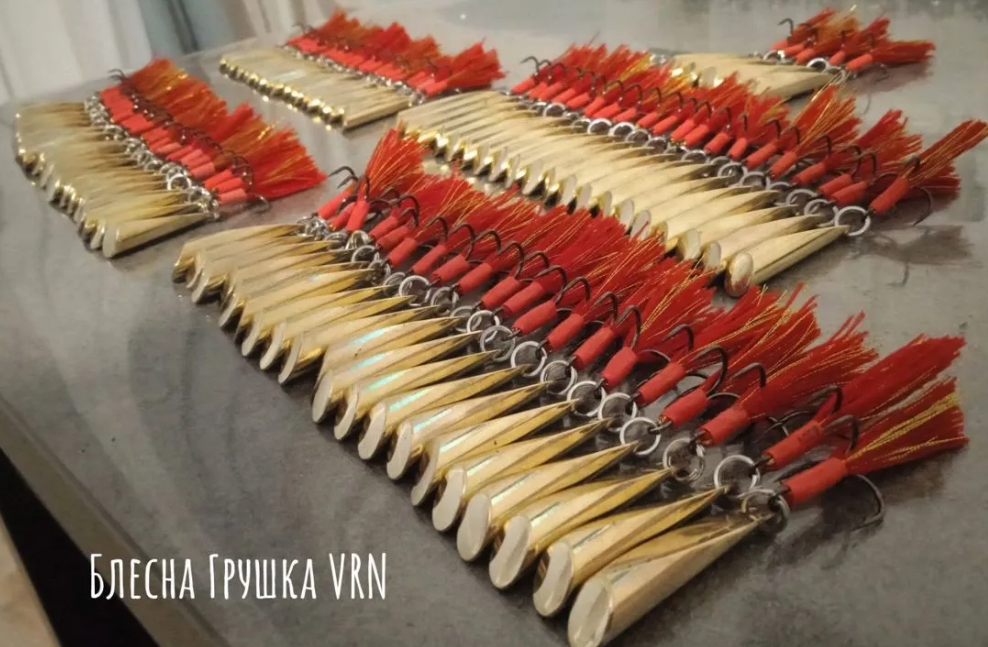 Джиг-Блесна Грушка, Пуля, Кукуруза