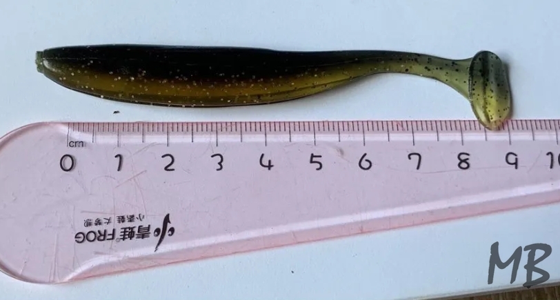 Силиконовая приманка для джига