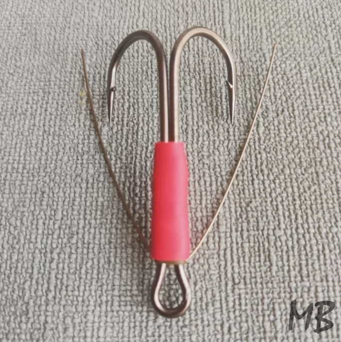 Крючок двойник незацепляйка 4/0