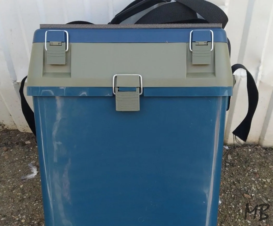 Рыболовный ящик зимний