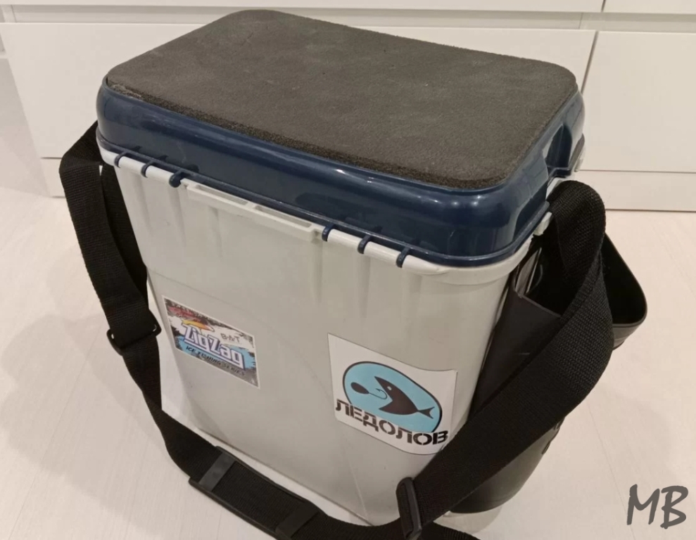 Зимний рыболовный ящик Salmo 1870-K