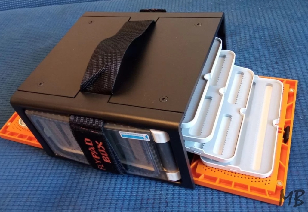 Органайзер для рыболовных приманок