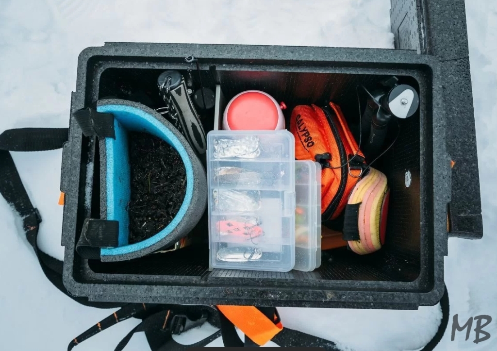 Рыболовный ящик Camping World 